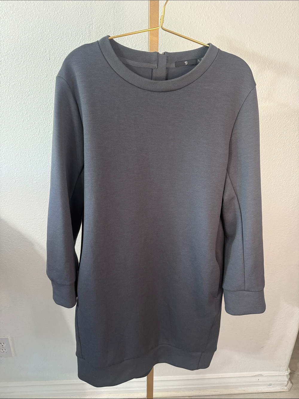 Uniqlo/Jill Sanders- Long Sleeve Crewneck Sweater Dress in Charcoal- Large